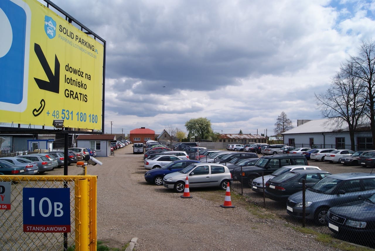 Zdjecie nr 9 parkingu Solid przy lotnisku Modlin w Warszawie
