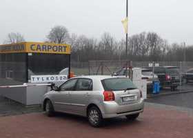 Zdjęcie parkingu Parking Carport przy lotnisku