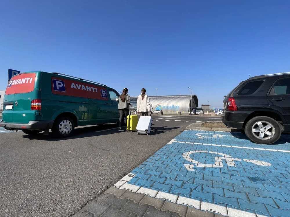 Zdjecie nr 6 parkingu Avanti przy lotnisku Modlin w Warszawie