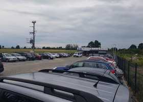 Zdjęcie parkingu PARKING P24 PREMIUM przy lotnisku
