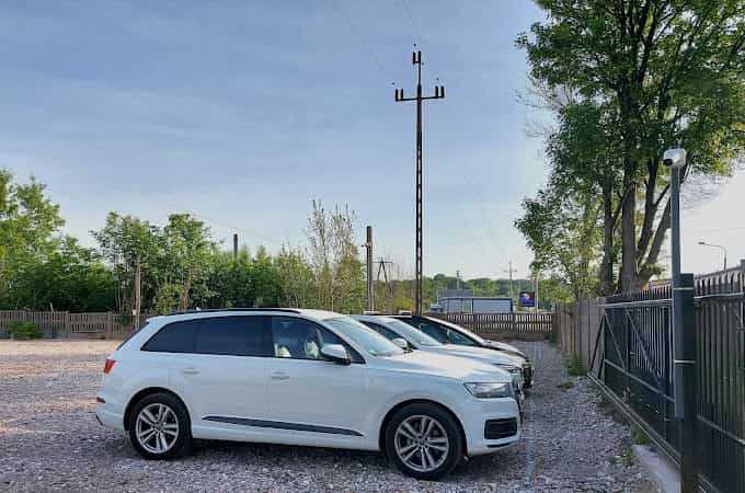 Zdjecie nr 2 parkingu MPark przy lotnisku Modlin w Warszawie