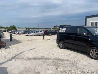 Pol-Park Modlin - parking lotnisko Warszawa-Modlin (WMI) - główne zdjęcie parkingu