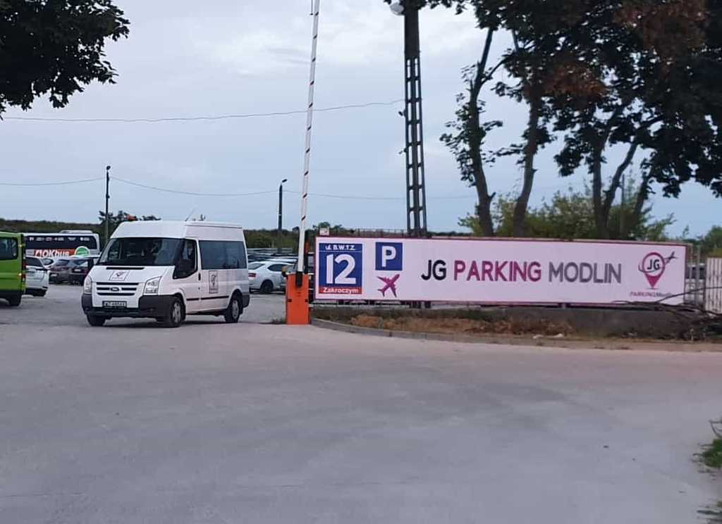 Zdjecie nr 3 parkingu JG Parking przy lotnisku Modlin w Warszawie