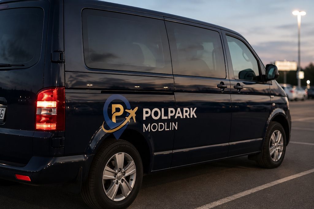 Pol-Park Modlin - bus transferowy - lotnisko Warszawa-Modlin (WMI)