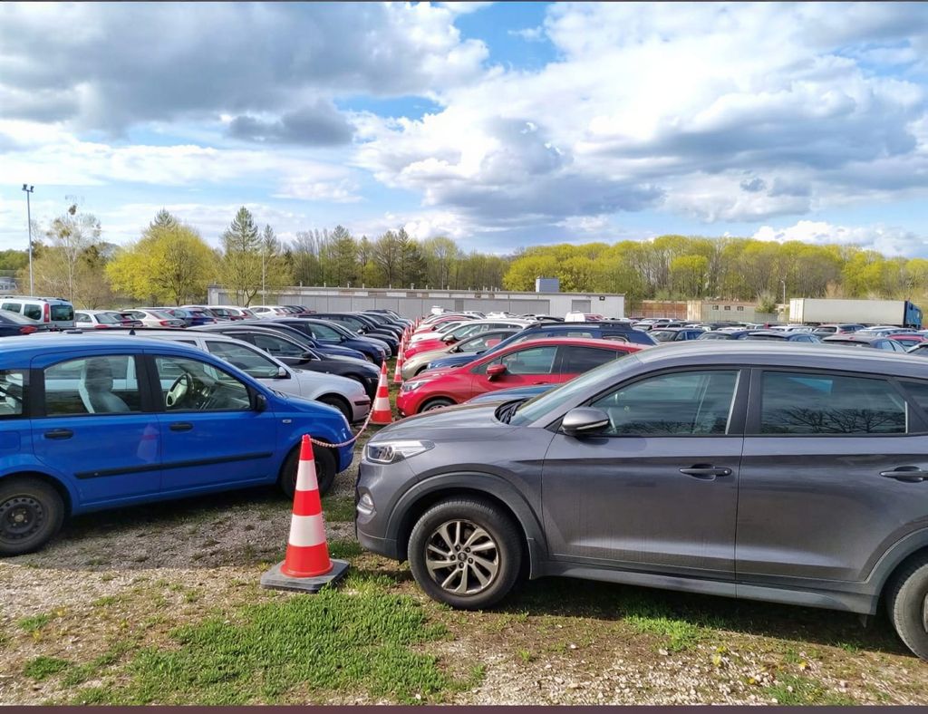 Parking Avanti Modlin - parking lotnisko Warszawa-Modlin (WMI) - zdjęcie 6