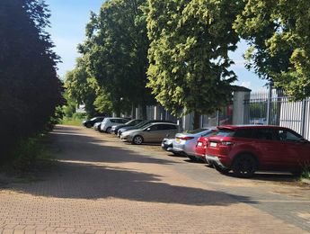 Tani i Bezpieczny SMART - parking lotnisko Modlin (WMI) - główne zdjęcie parkingu
