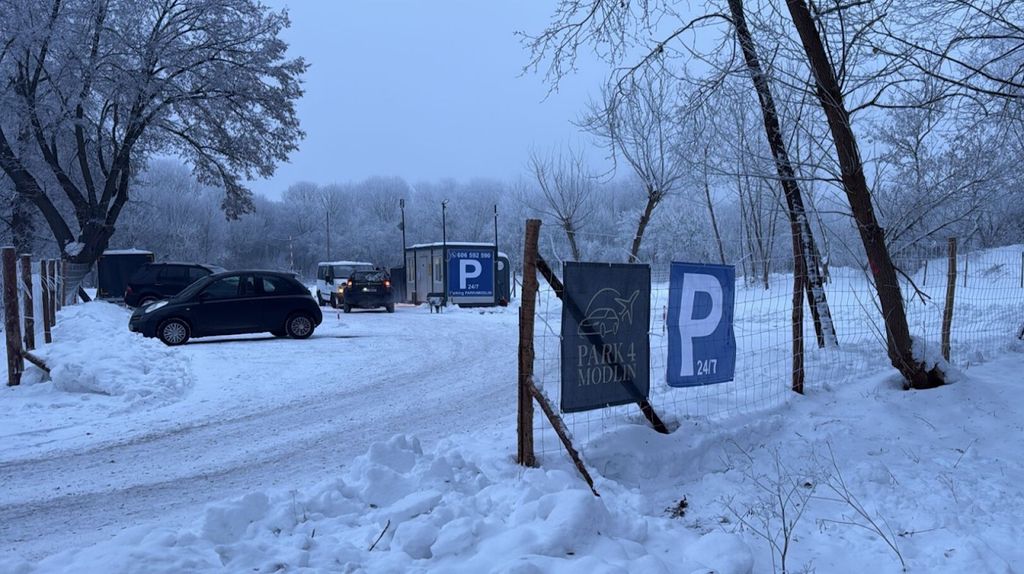 Park4Modlin - parking przy lotnisku Warszawa-Modlin WMI