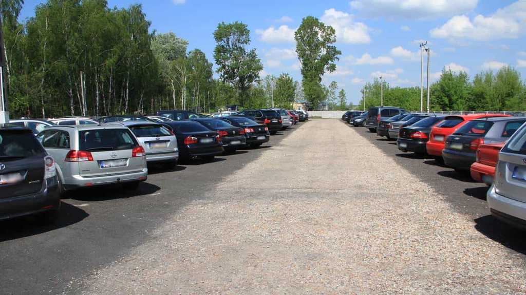 Zdjęcie nr 4 parkingu P38 przy lotnisku Modlin w Warszawie